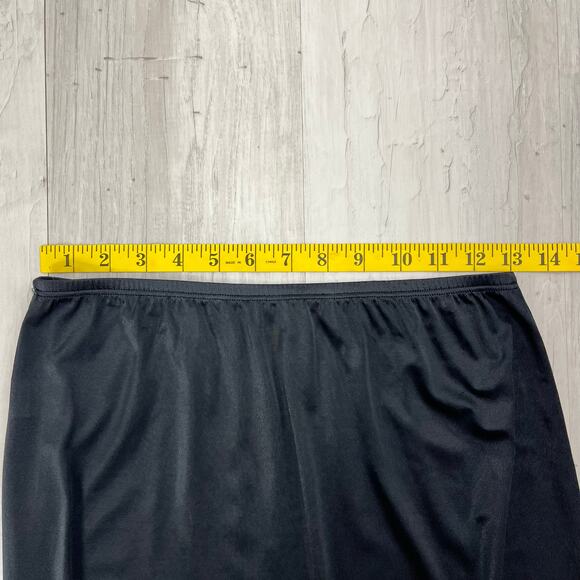 Vintage Bali Studio Nylon Stretch Waist Knee Length Side Slit Basic Black Slip - Picture 8 of 9